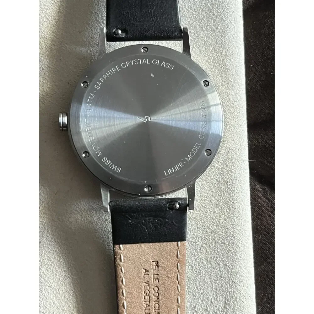 Linjer Model 40 Minimalist Watch Swiss Quartz Sapphire Crystal Black Leather Box